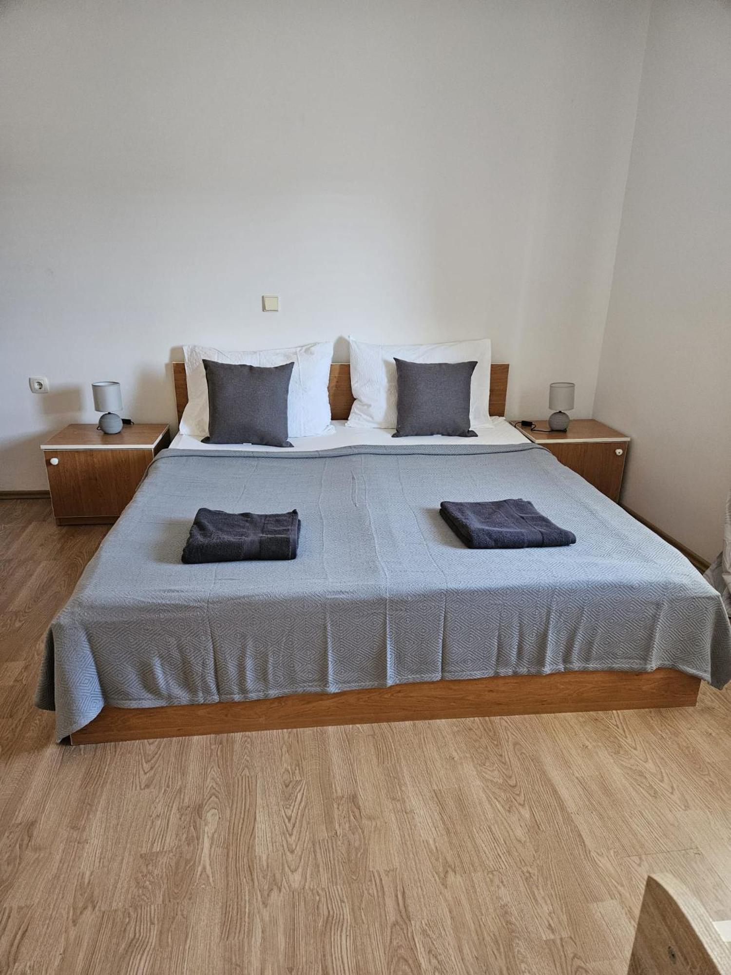 Pljesa Apartments Supetarska Draga Kamer foto