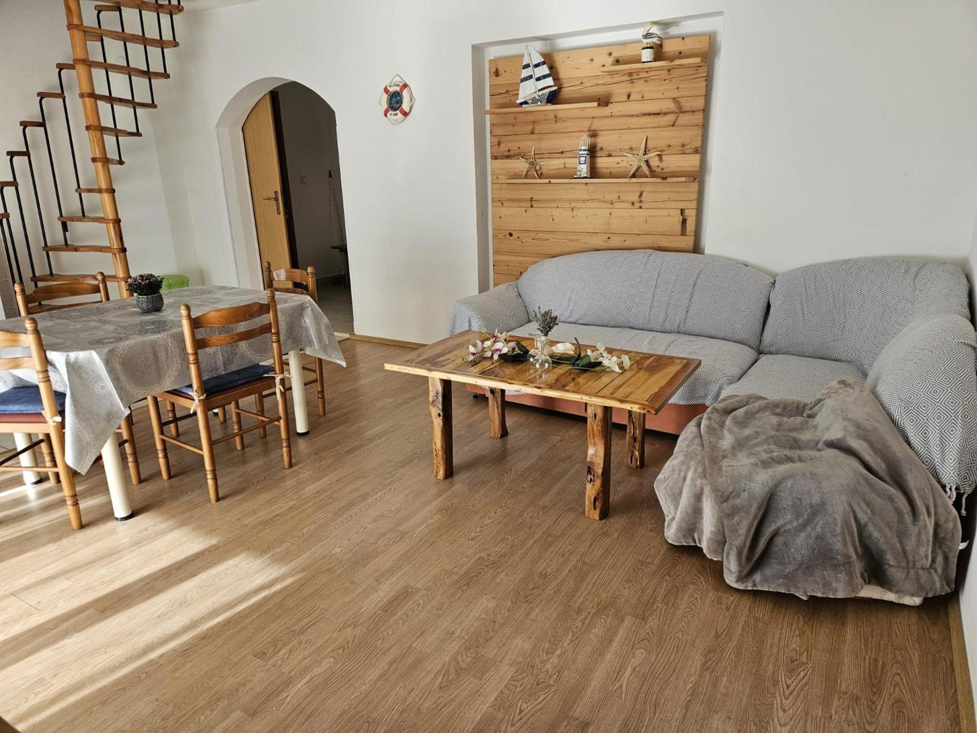 Pljesa Apartments Supetarska Draga Buitenkant foto